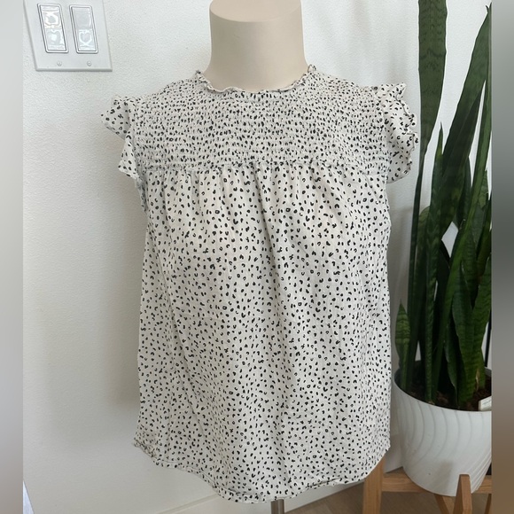 Old Navy Tops - Old Navy White and Black Patterned Blouse
